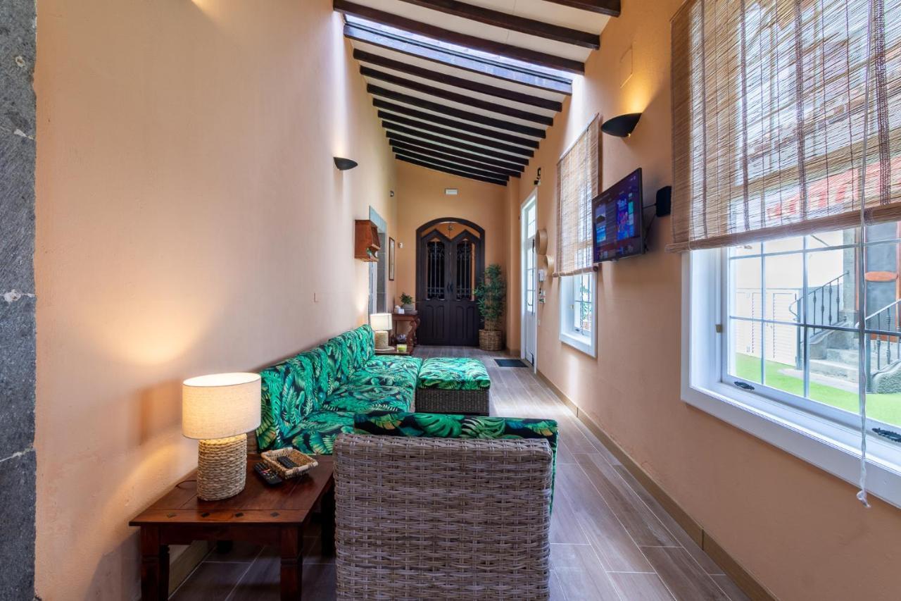 Casona Gildana: Historia, Patrimonio/E-Working Villa Arucas Exteriör bild