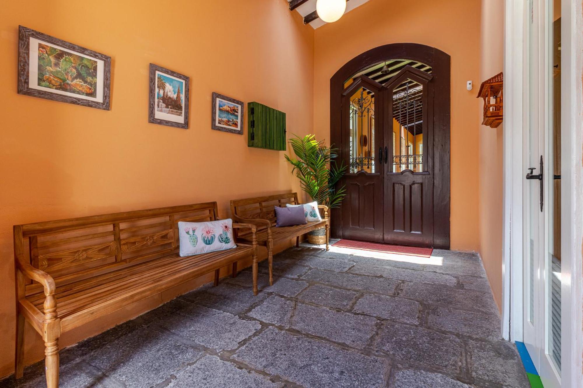 Casona Gildana: Historia, Patrimonio/E-Working Villa Arucas Exteriör bild